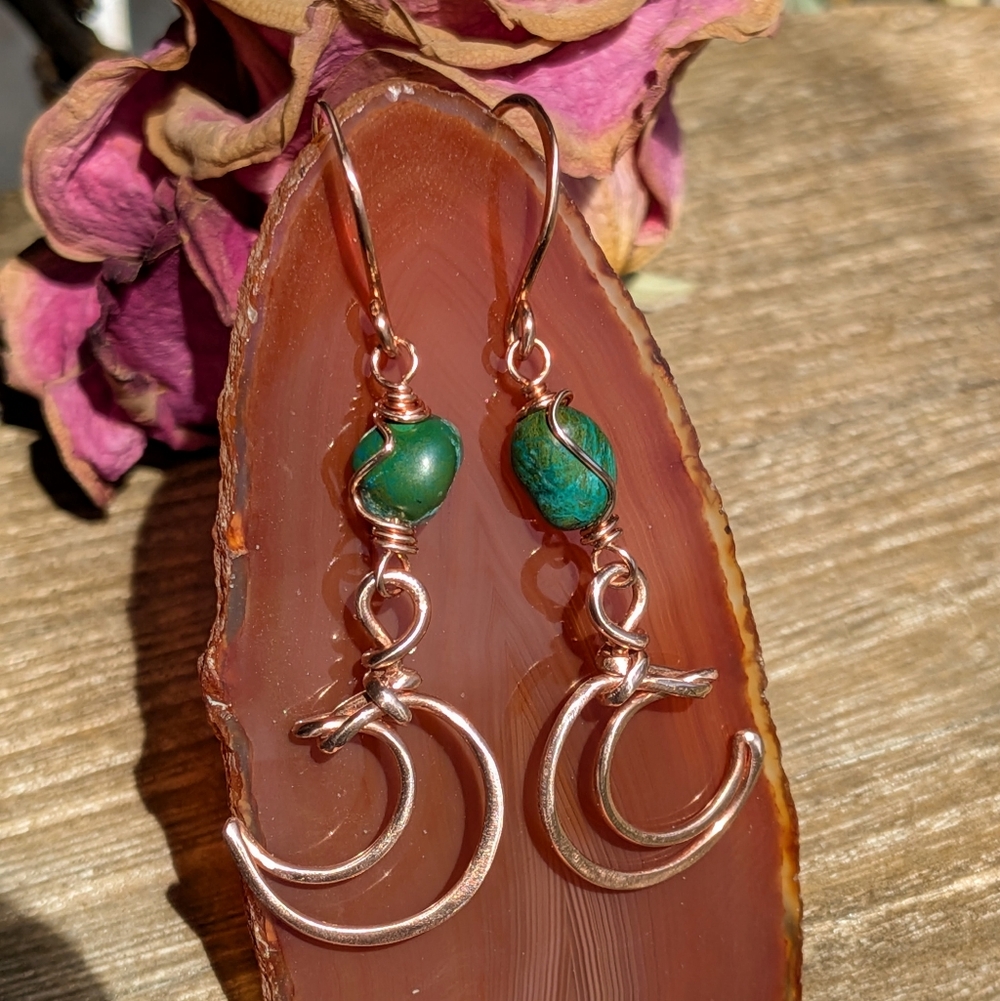 Dreamy Copper Moon Earrings Mediterranean Blue-Green Gemstones - Picture 10 of 12